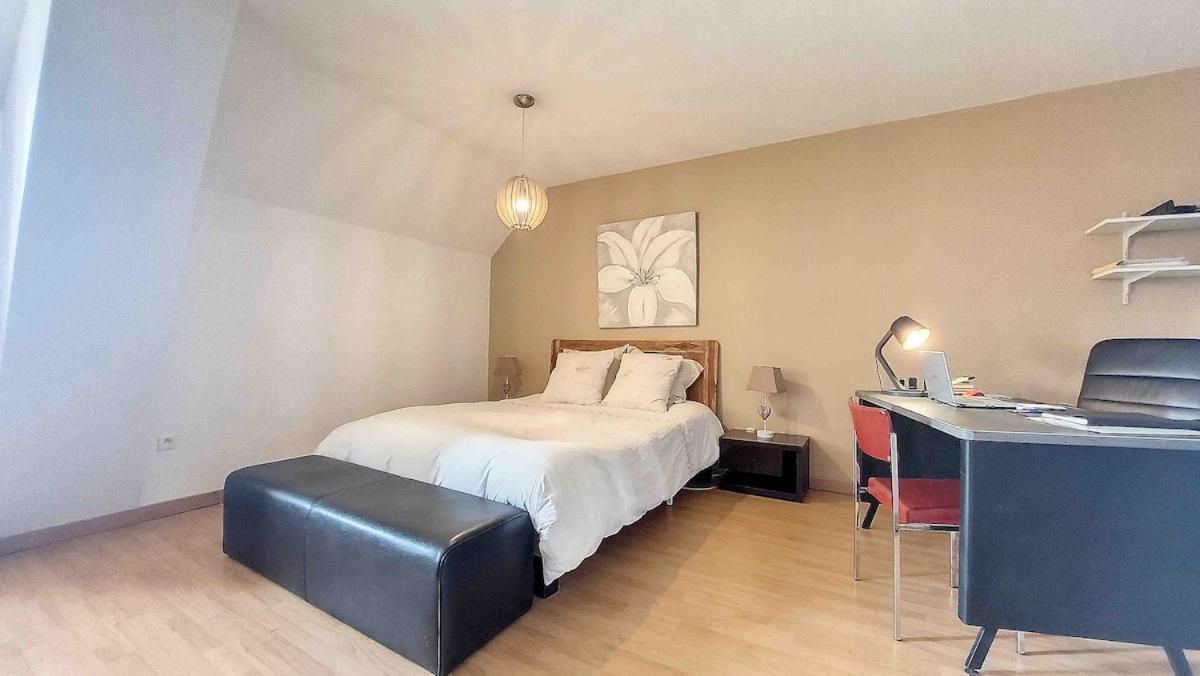 Le Retro Champlay Villa Екстериор снимка