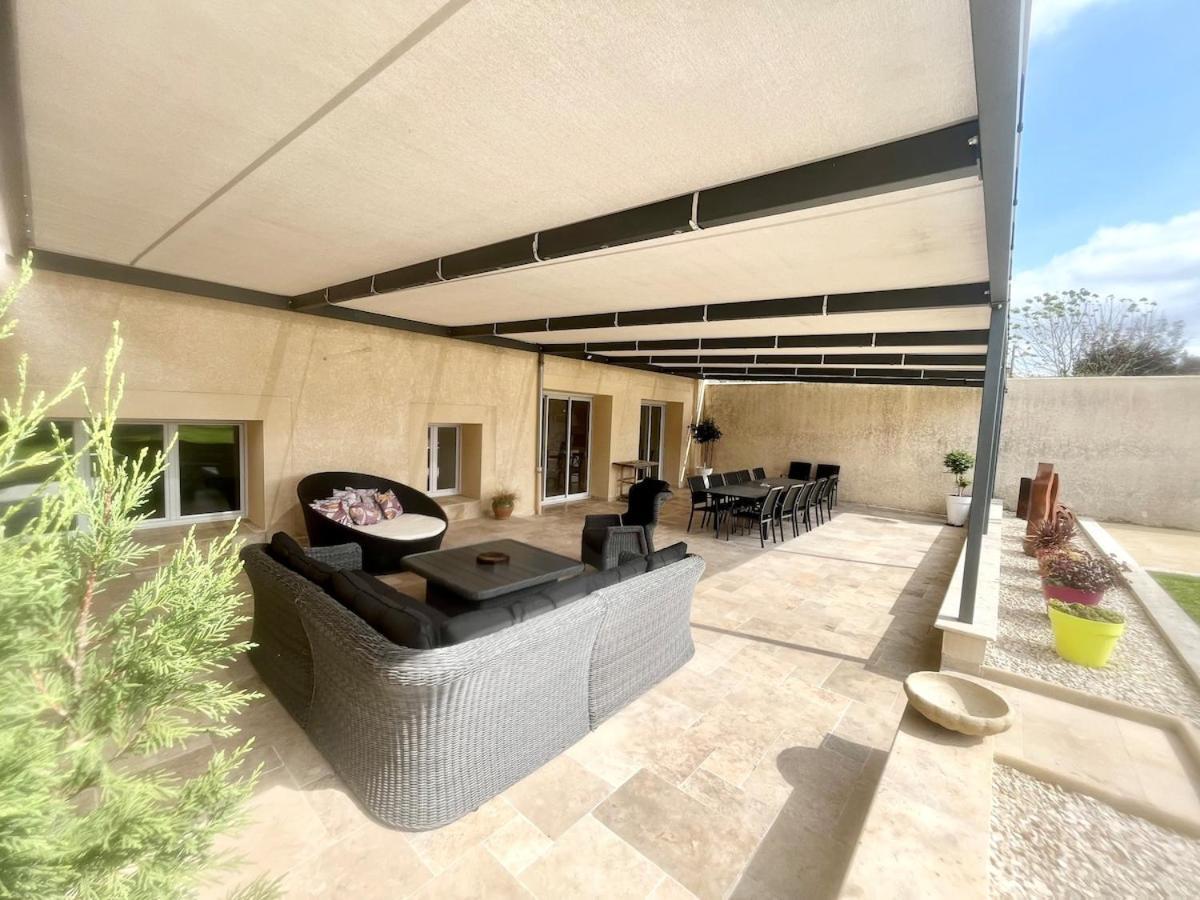 Le Retro Champlay Villa Екстериор снимка