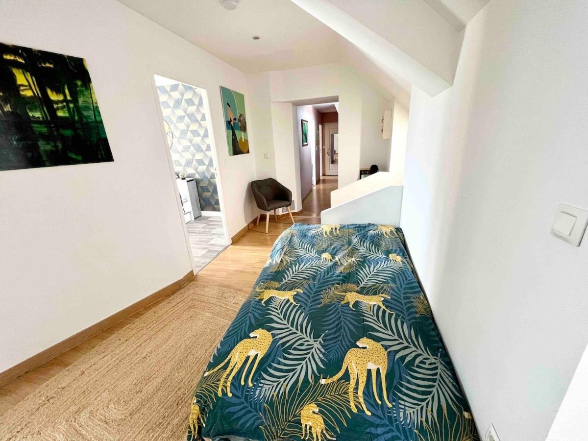 Le Retro Champlay Villa Екстериор снимка