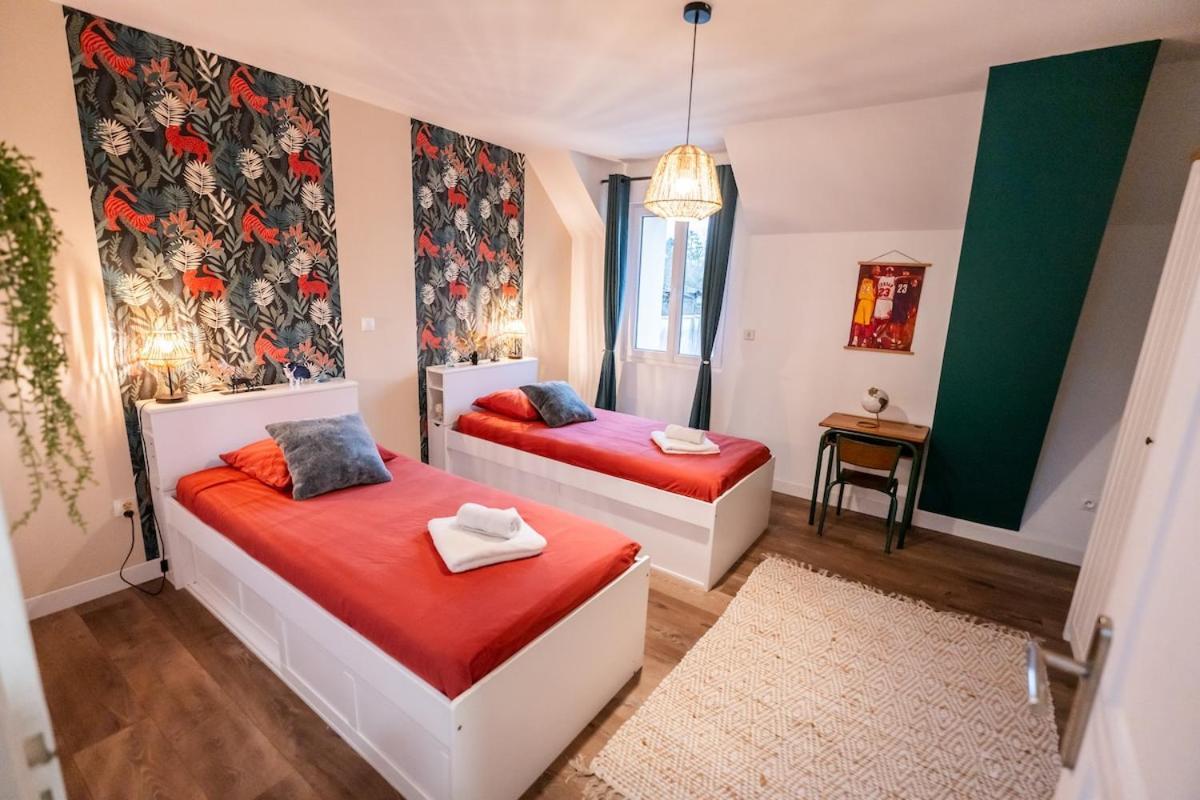 Le Retro Champlay Villa Екстериор снимка